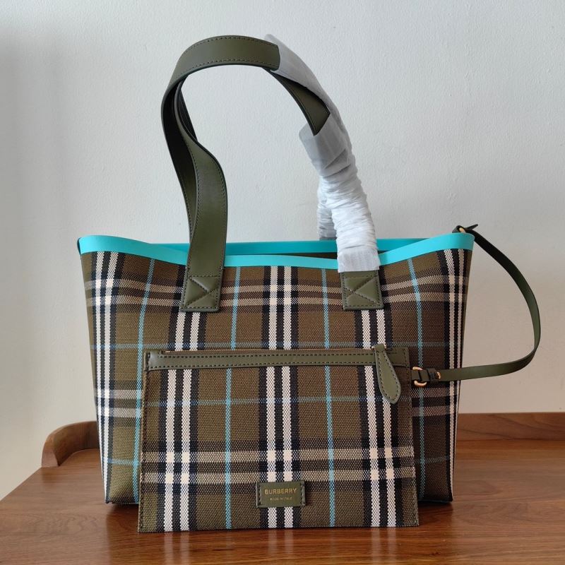 B**rry shopping bags